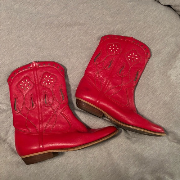 Red cowgirl boots - Picture 2 of 8